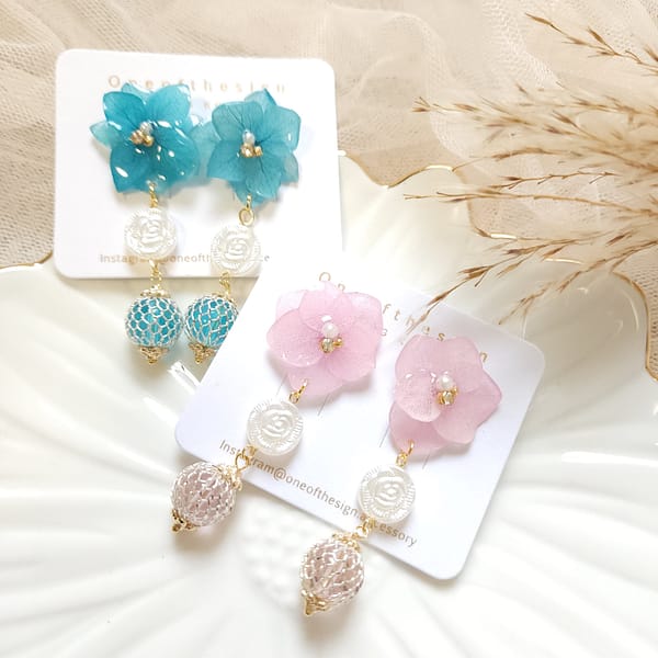 Preserved flower earring (Blue)