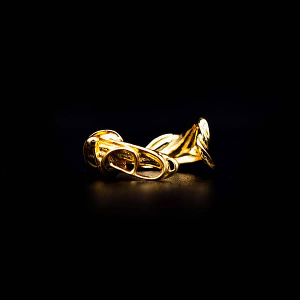 Whisper of the Tree Elfs Single Ear Cuff / Knuckle Ring