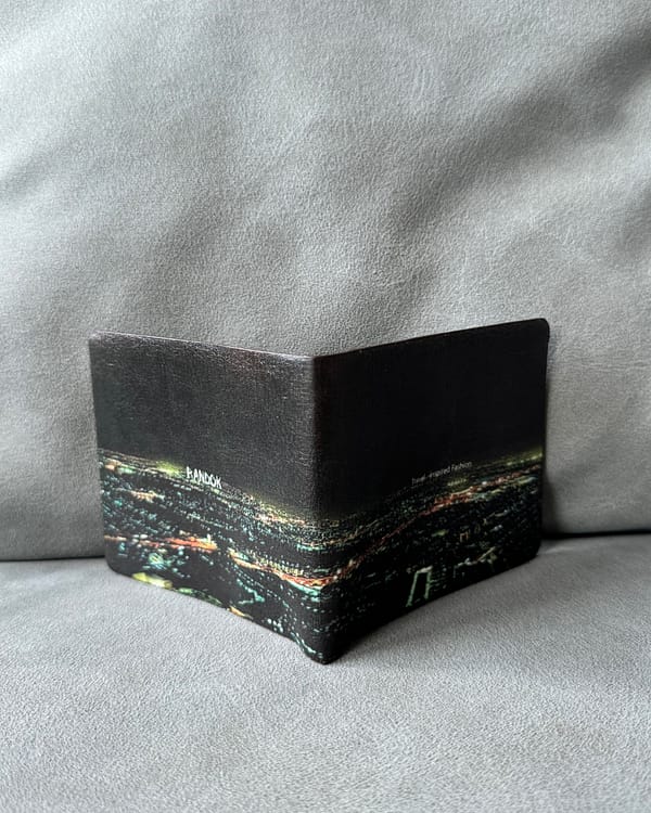RANDOK Travel Wallet – Night SkyView from 35,000 Feet High
